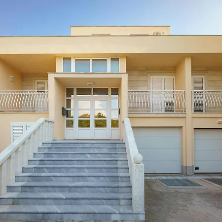 Apartman Stunning In *