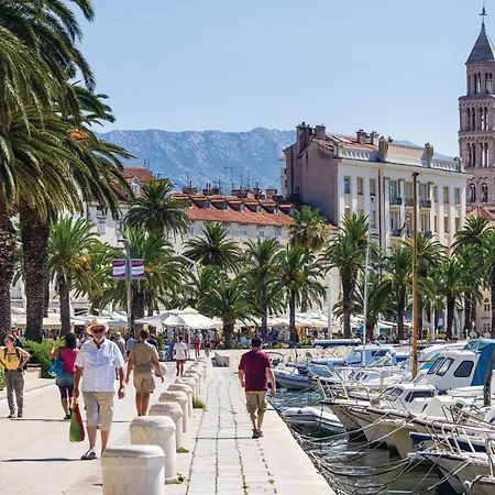 Stunning In Apartament Split